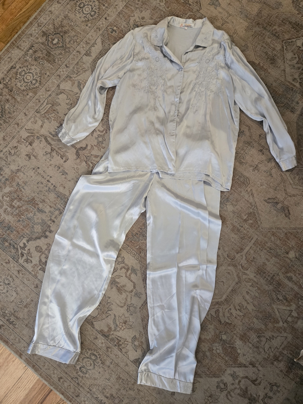 Vintage 100% Silk Hand Embroidered Satin Pajama Set - Light Silver/gray